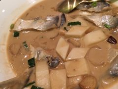 家烧白扁中鲳鱼-甬府小鲜(万象城店)