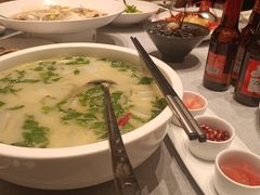 -龙宴海鲜城(经中路店)