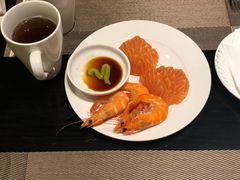 -大中华希尔顿酒店-念自助餐·嗨啤·小龙虾