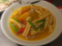 -吴越荣记苏州菜·松鼠桂鱼100%活鱼现做(斜塘老街店)