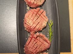 -極屋鮨牛 · 烧肉酒场(时代C馆店)