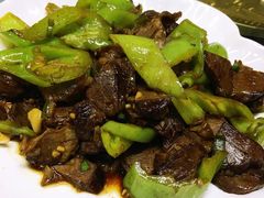 尖椒护心肉-老健康贾姨原味馆