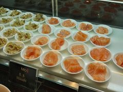 -上海西藏大厦万怡自助餐厅(徐汇店)