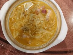 -东方明珠老上海8号餐厅