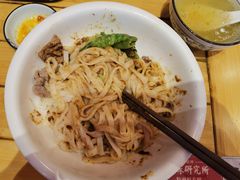 -狮头牌卤味研究所·卤味饭(花城汇南区店)