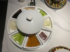 -羲和雅苑•北京烤鸭(国贸商城店)
