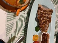 -蕉叶·泰国歌舞风情(世贸店)