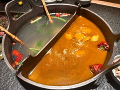 -三出山火锅(南京万象天地店)
