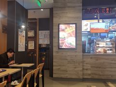 -汉堡王(下沙银泰店)