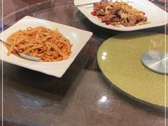 -刘胖子家常菜·蹄花焖藕(中央花园店)