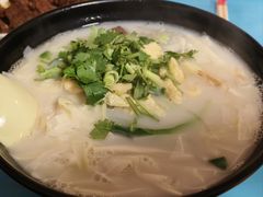 -鸭小妹鸭血粉丝(老门东店)