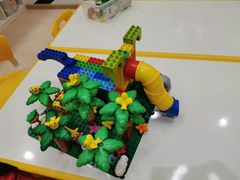 -百变天才机器人编程中心·信奥·无人机·科技特长生(金田广场店)