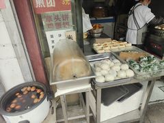 -钱记包子糕团