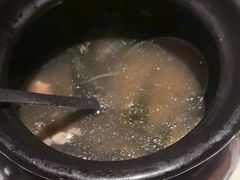 -八府香鸭·啫啫煲(华山路店)