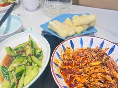 -黄记煌三汁焖锅(新佳丽江汉路店)