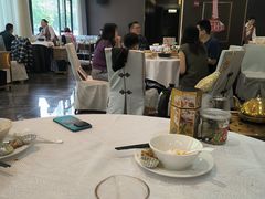 -东豪园林海鲜酒家(南港路辅路店)