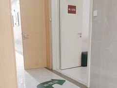 -复旦大学附属华山医院(虹桥院区)