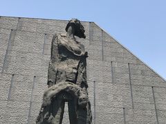 -侵华日军南京大屠杀遇难同胞纪念馆
