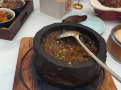 -梅利汴京烤鸭•开封豫菜地标店(东大街店)