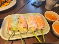 -大头虾越式风味餐厅(光明广场店)