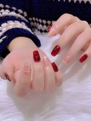 -苏彩·皮肤管理美甲美睫