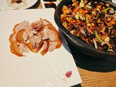 -草窝烤鸭·新京菜(振华广场店)