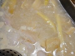-新辣道鱼火锅(上地华联店)