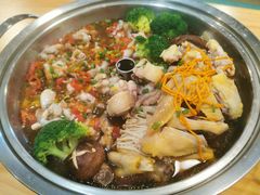 -璞臻汽锅餐厅(南京东路店)
