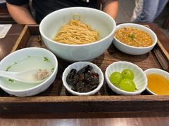 -蟹上黄·蟹黄面·江南糖水(人民广场店)