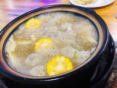 -五指山生态小黄牛(皮皮虾海鲜广场店)