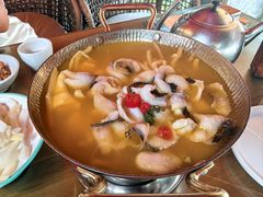 -隔壁老王·家常云南菜(花巷店)