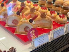 -Salon de The de Joel Robuchon(外滩18号店)