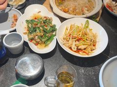 -五谷丰登农家院·地道胶东菜·海鲜烧烤(威海店)