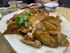 特色本地鸡-双月饭店·20年老字号(新村店)