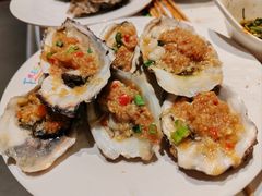 生蚝-领鲜活海鲜榴莲自助火锅(东门店)