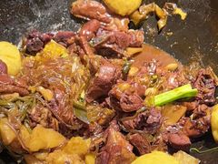 -万里闯关东铁锅炖菜馆(高新旗舰店)