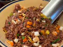 -Cuc Gach Quan Restaurant