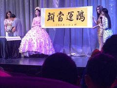 -西蒙人妖秀
