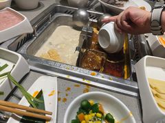 -海底捞火锅(旭辉MALL店)