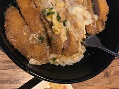 -玛格萝妮(汇智国际商业中心店)