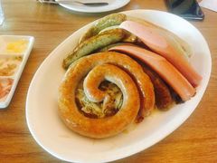 -普兰达德国餐厅·德式脆皮烤猪肘·自酿啤酒(观唐店)