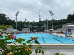 -越秀山游泳场
