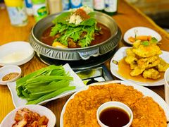 -喇喇排骨火锅·传统韩式脊骨汤(望京西园总店)