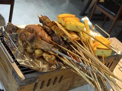 -云晓光头烧烤吧(盛夏店)