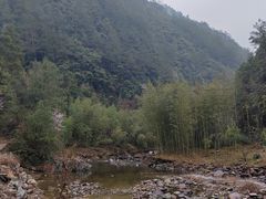 -鄣山大峡谷