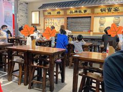 -黑白电视长沙小吃(美林M·LIVE天地东座店)