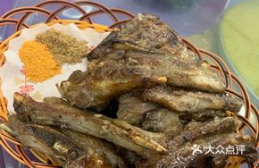 Xinjiang Special Roasted Lamb Ribs