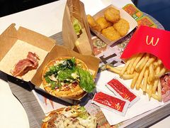 -麦当劳(中山公园龙之梦店)