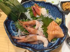 -鳗鲔料理小馆