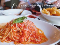 -WOLFGANG PUCK KITCHEN & BAR(迪士尼小镇店)